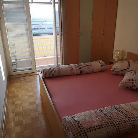 Apartman Apartma Neja 2 *